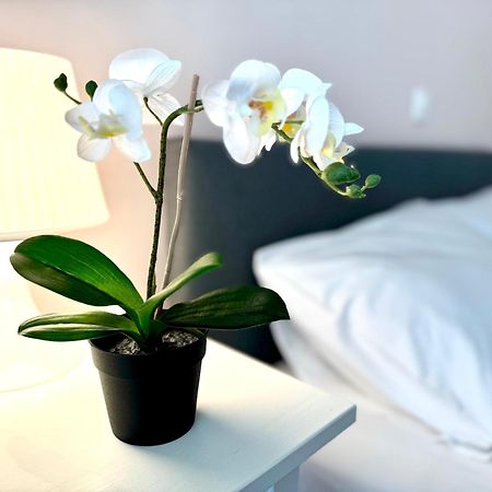 Sun Beach Apartment อานาวีซอส ภายนอก รูปภาพ